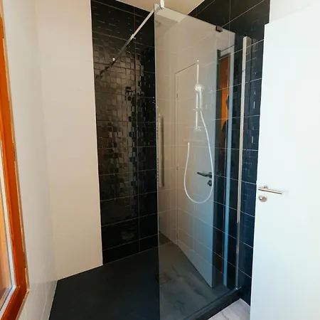 아파트 Superbe T2 Confort Avec Parking Prive 아멜리에레방팔랄다